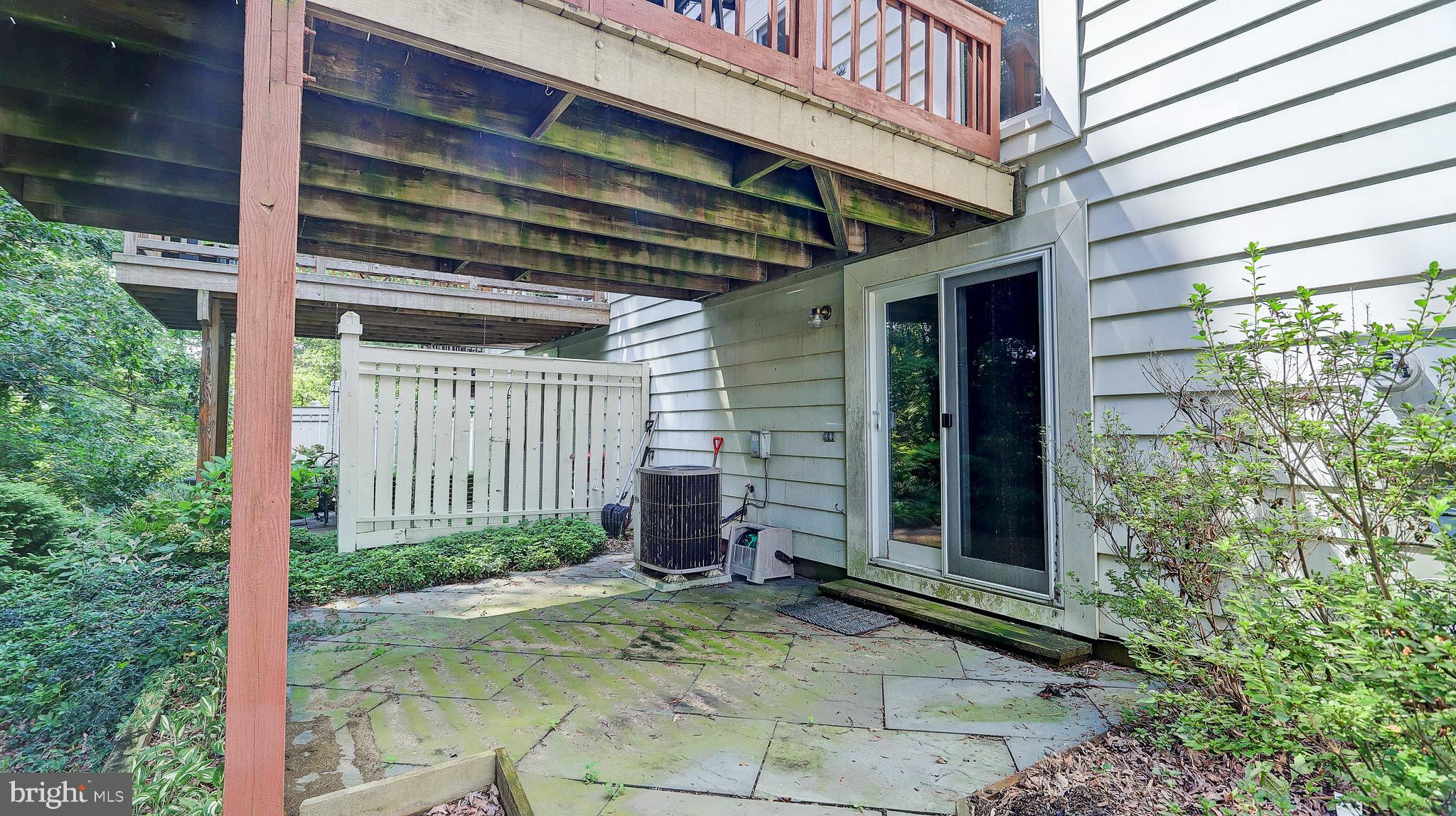 WHISPERHILL - Residential