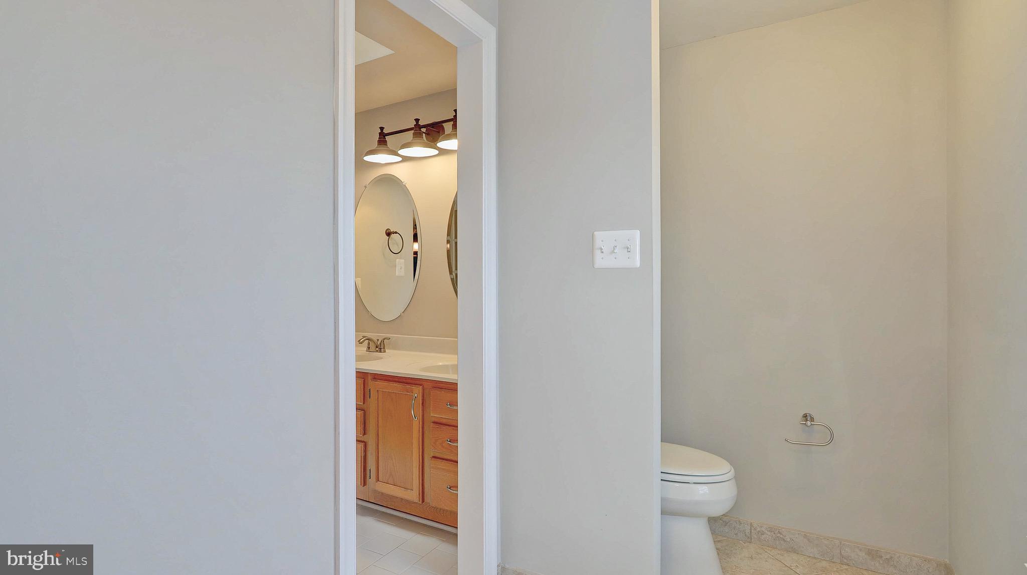 WHISPERHILL - Residential