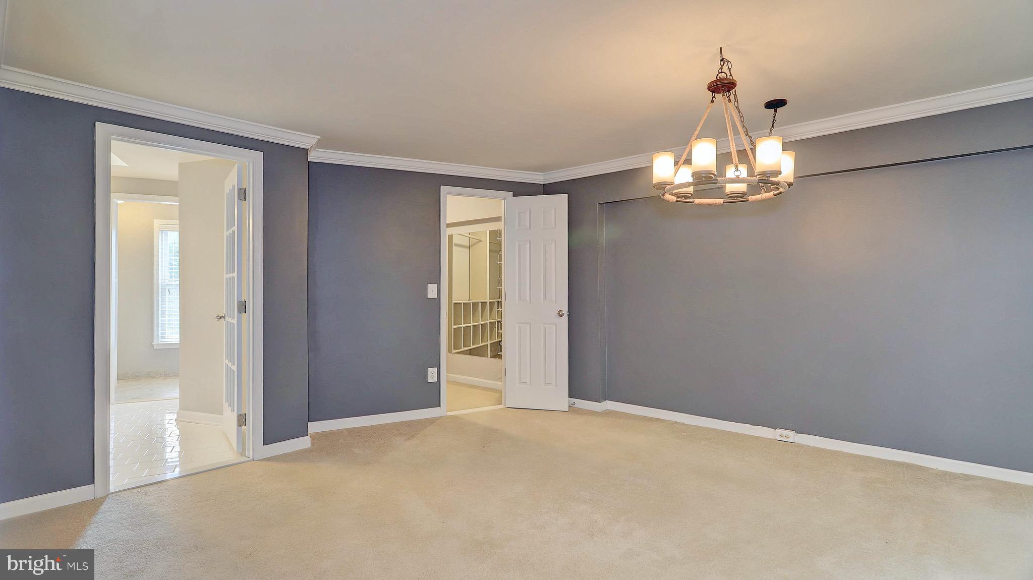 WHISPERHILL - Residential