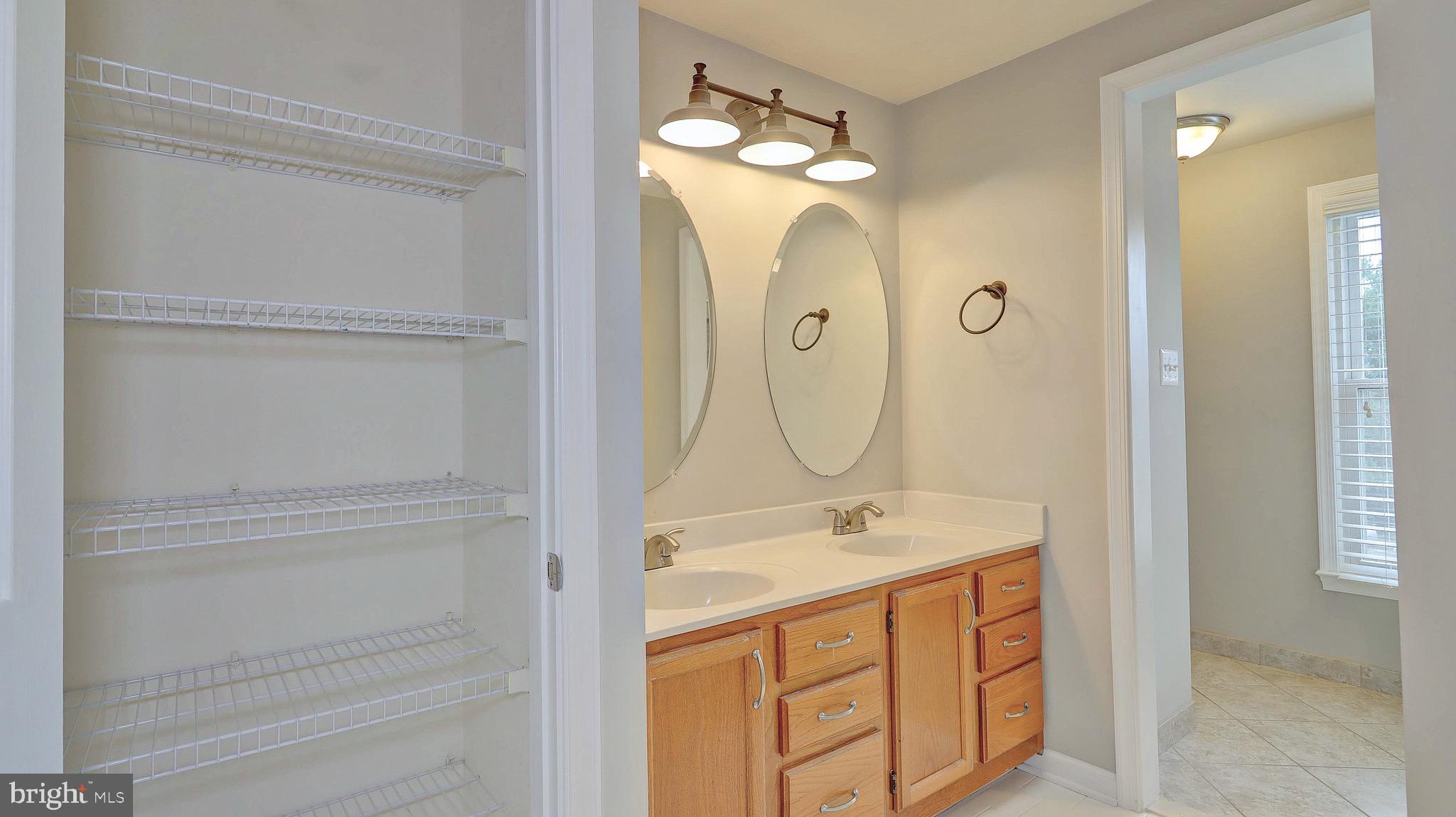 WHISPERHILL - Residential