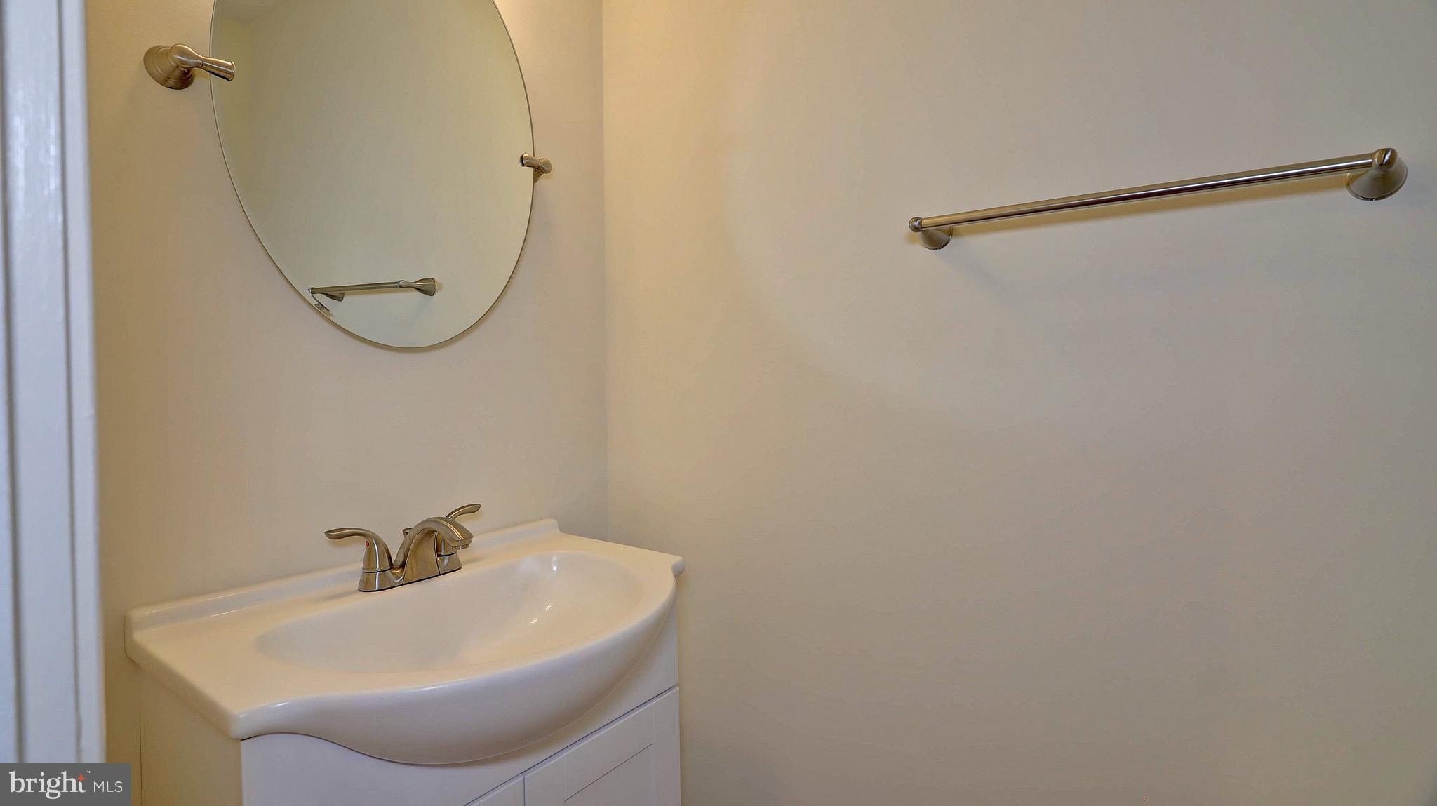 WHISPERHILL - Residential