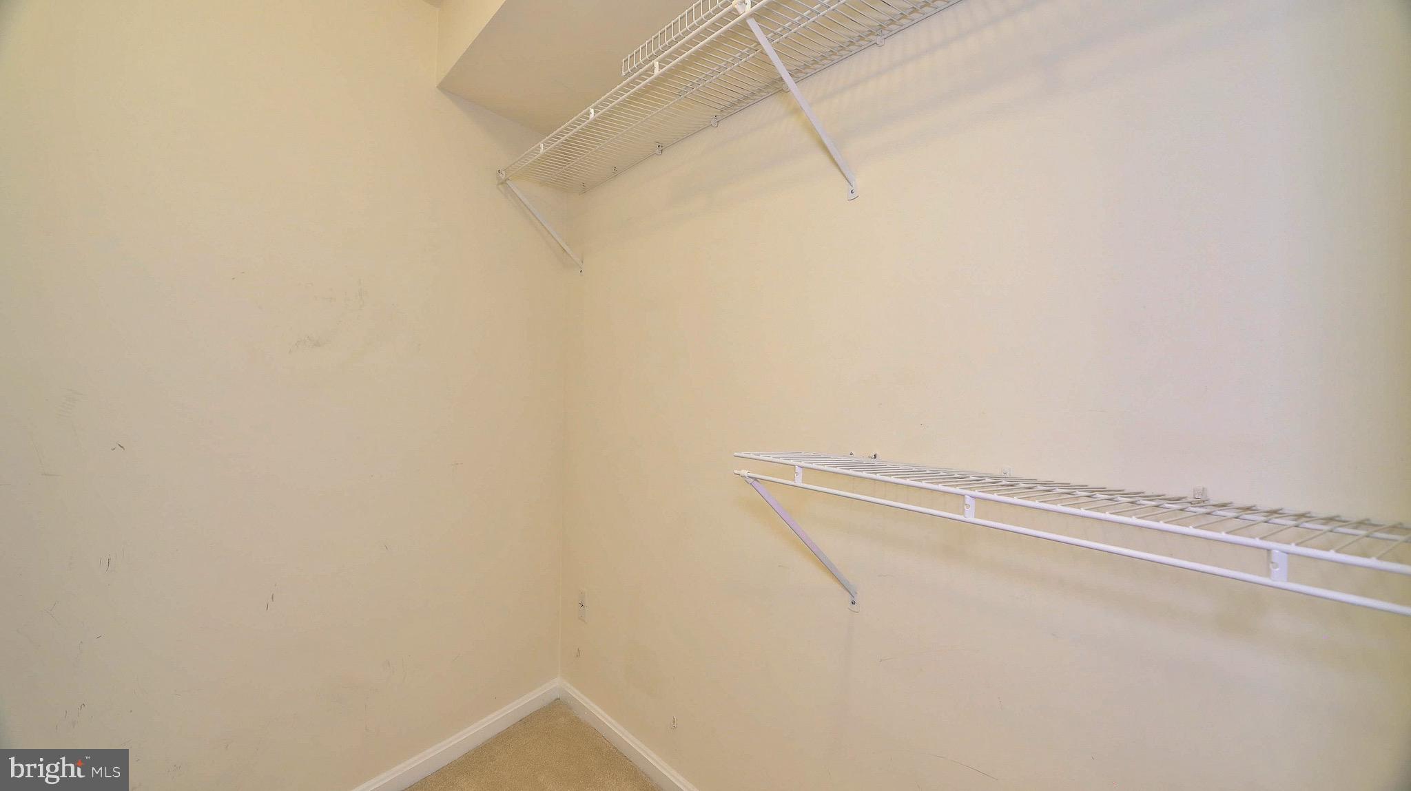 WHISPERHILL - Residential