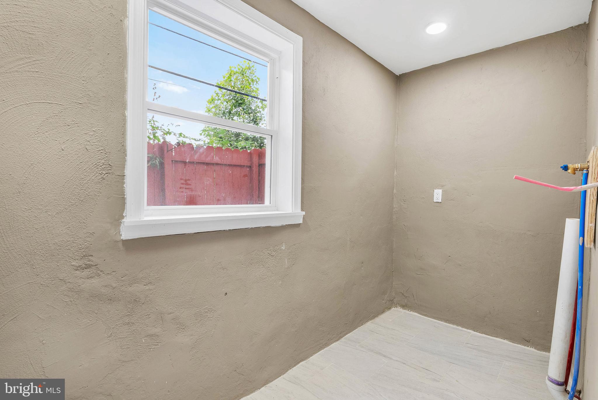 SHARSWOOD - Residential Lease