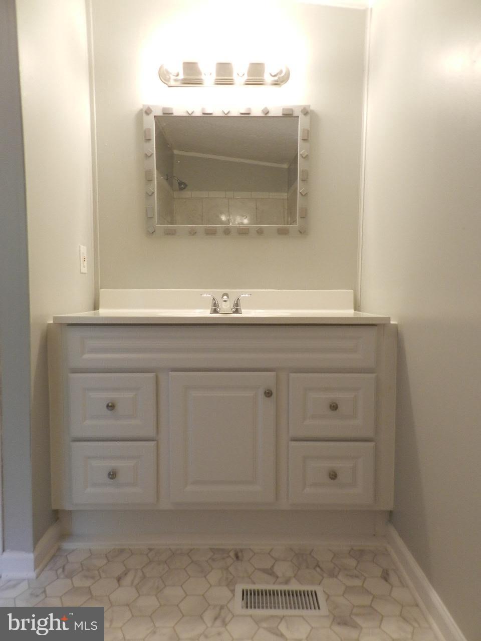 LOCKLEAR LANDING - Residential