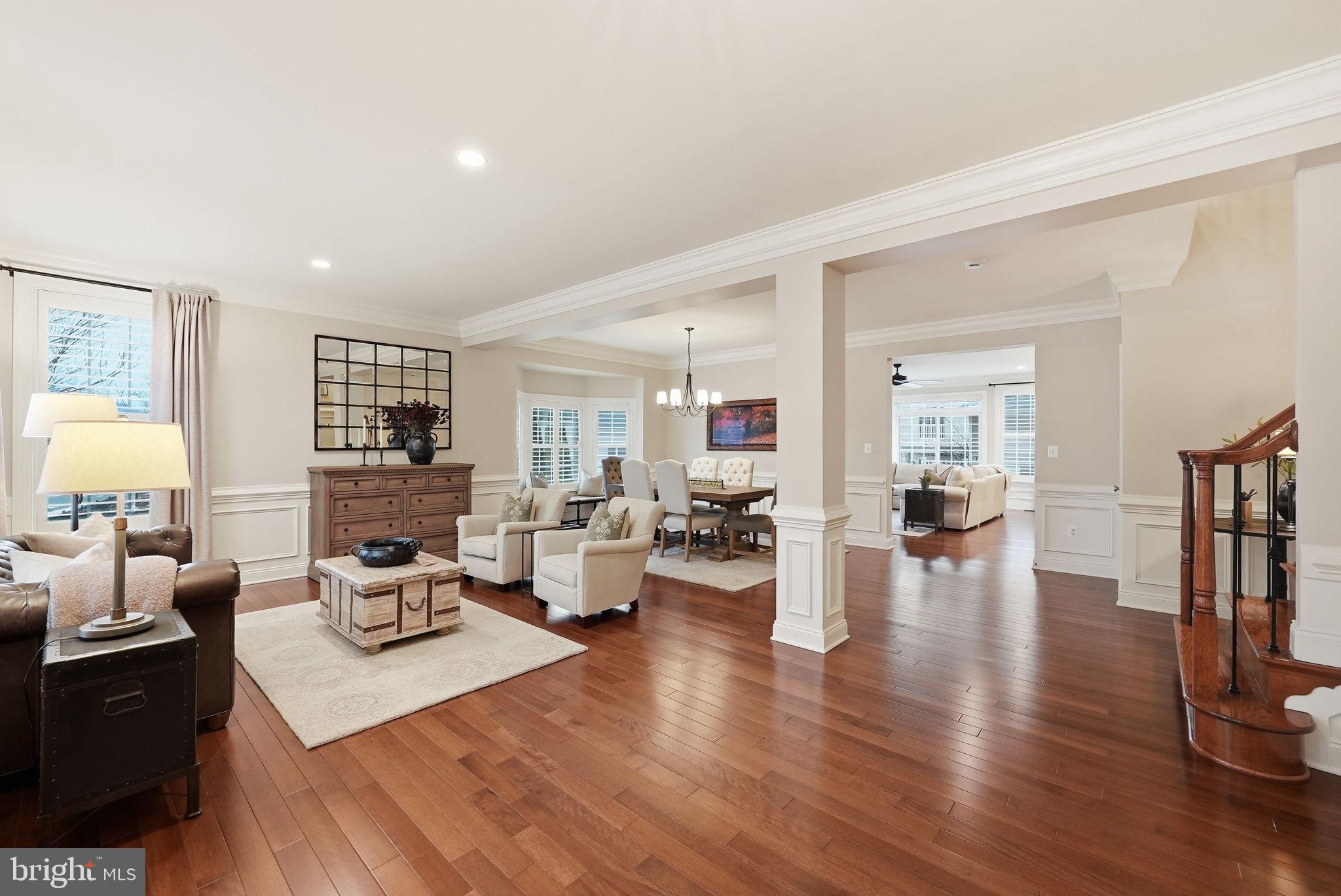 22537 WILLINGTON SQUARE