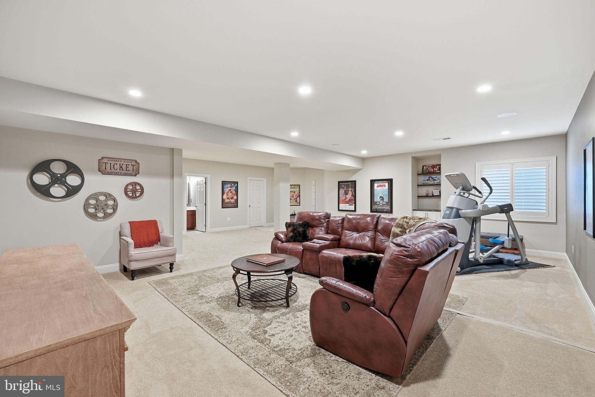 MOOREFIELD STATION - Residential