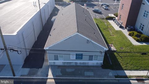 Photo of 717 Shore Road, SOMERS POINT, NJ 08244 (MLS # NJAC2024774)