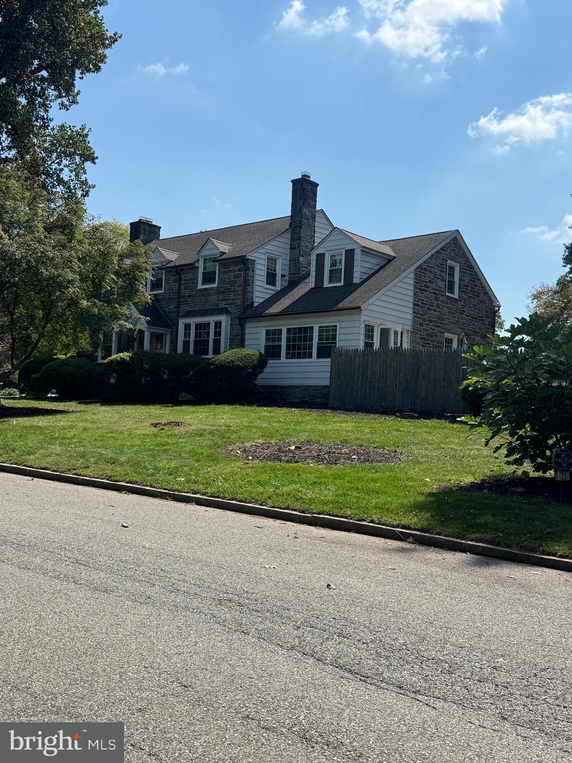 COLLEGE PARK - Residential