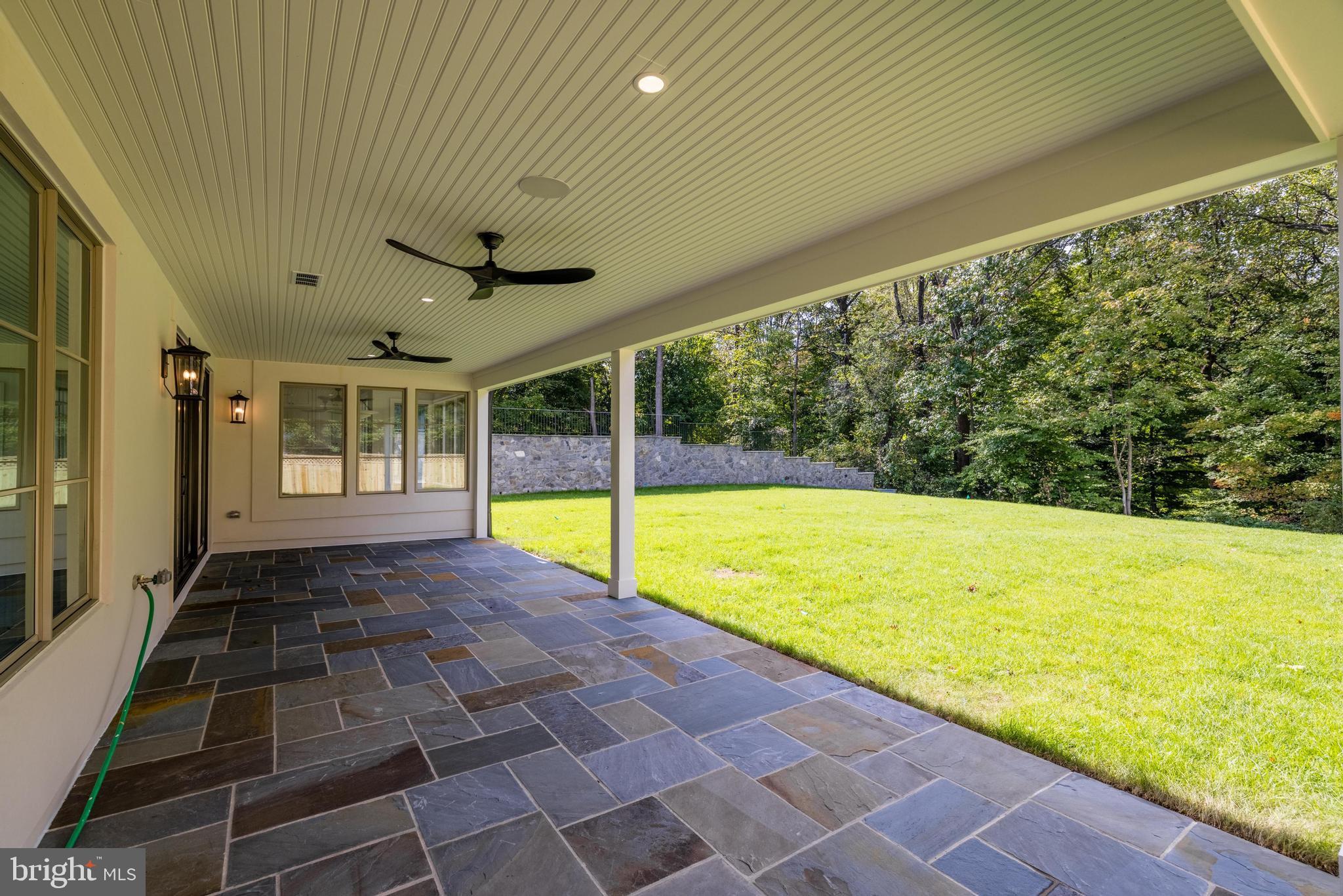 FOREST HILLS - Residential