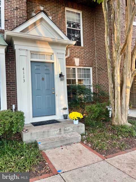 Photo of 4113 Lexington Court, FAIRFAX, VA 22030 (MLS # VAFC2009420)