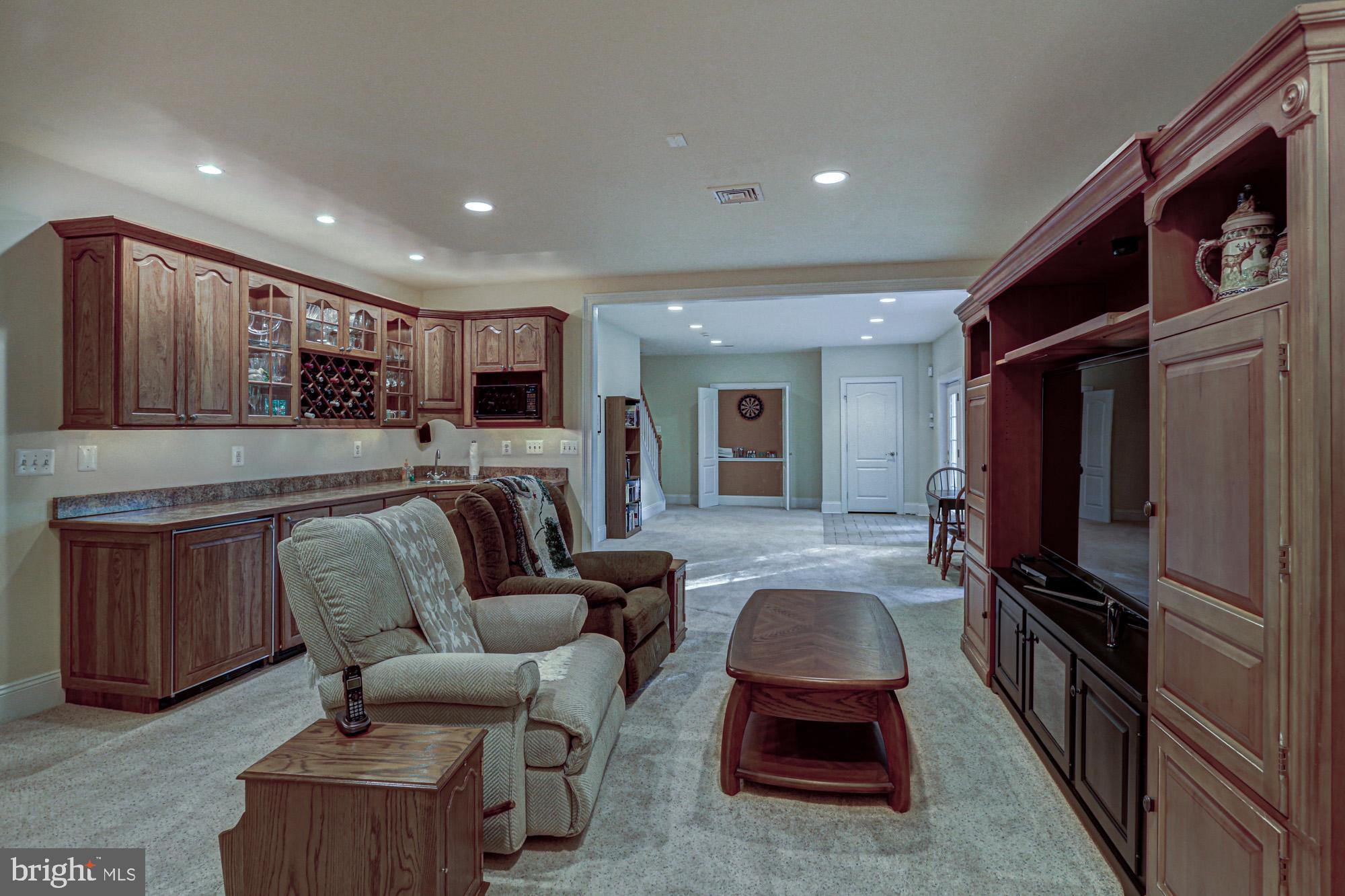 WOODCREST - Residential