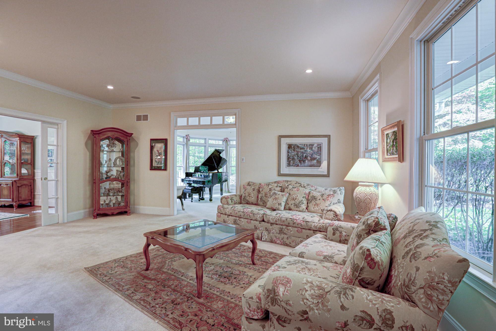 WOODCREST - Residential