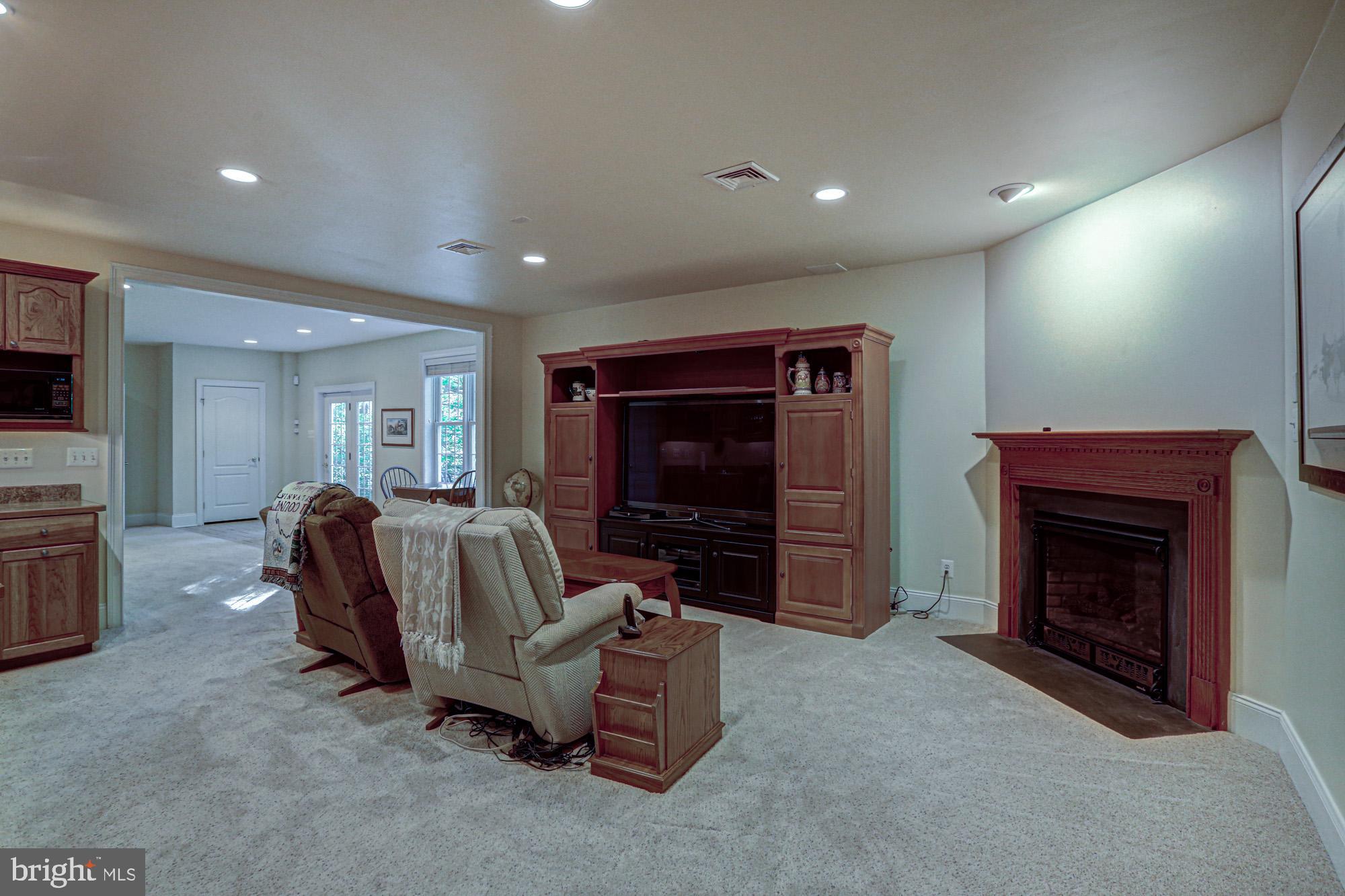 WOODCREST - Residential