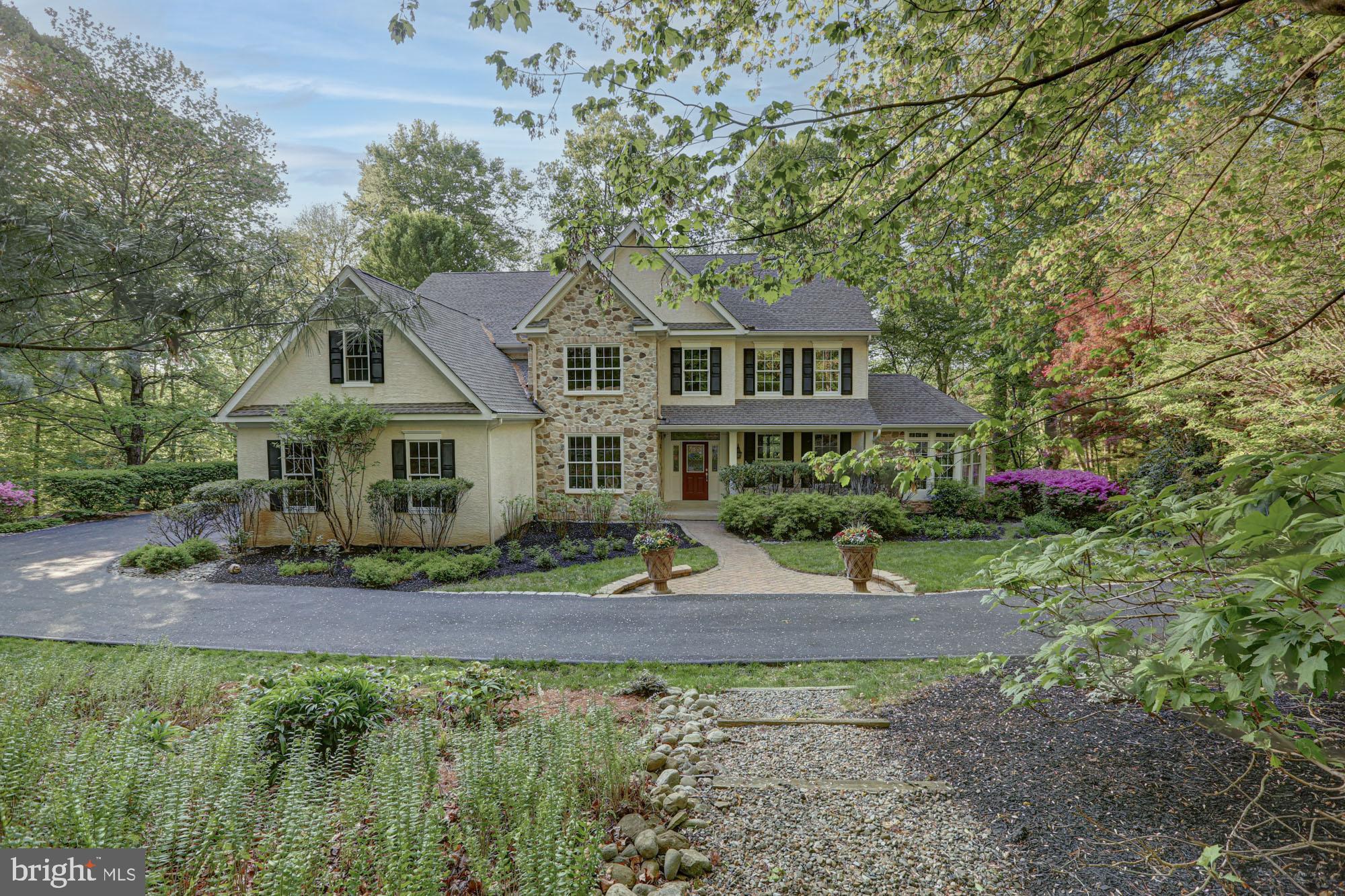 WOODCREST - Residential