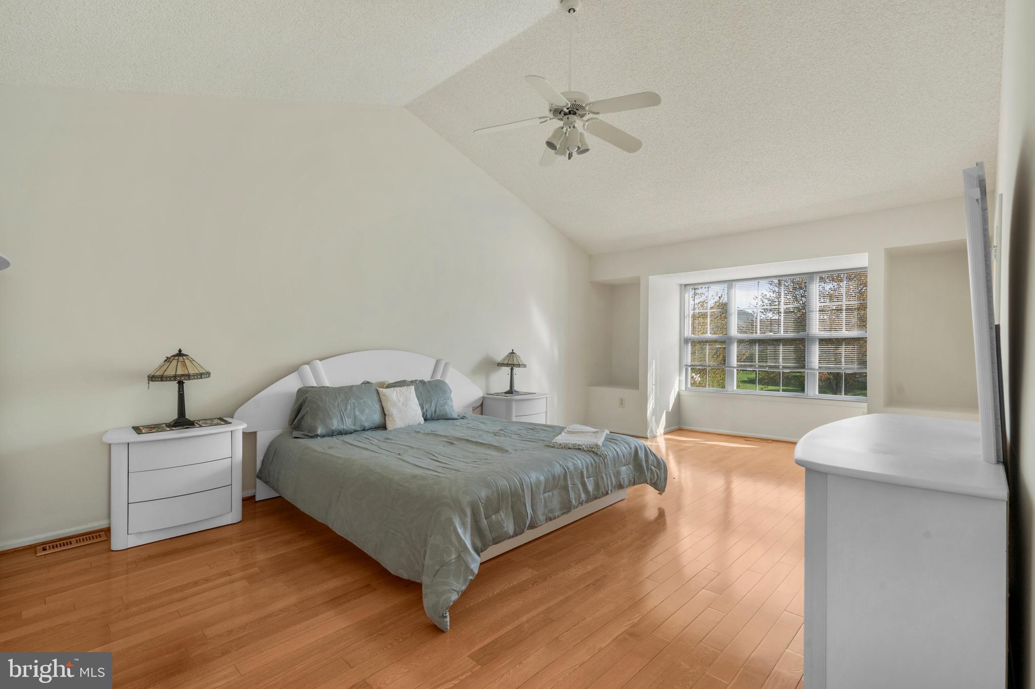 NEWTOWN GRANT - Residential