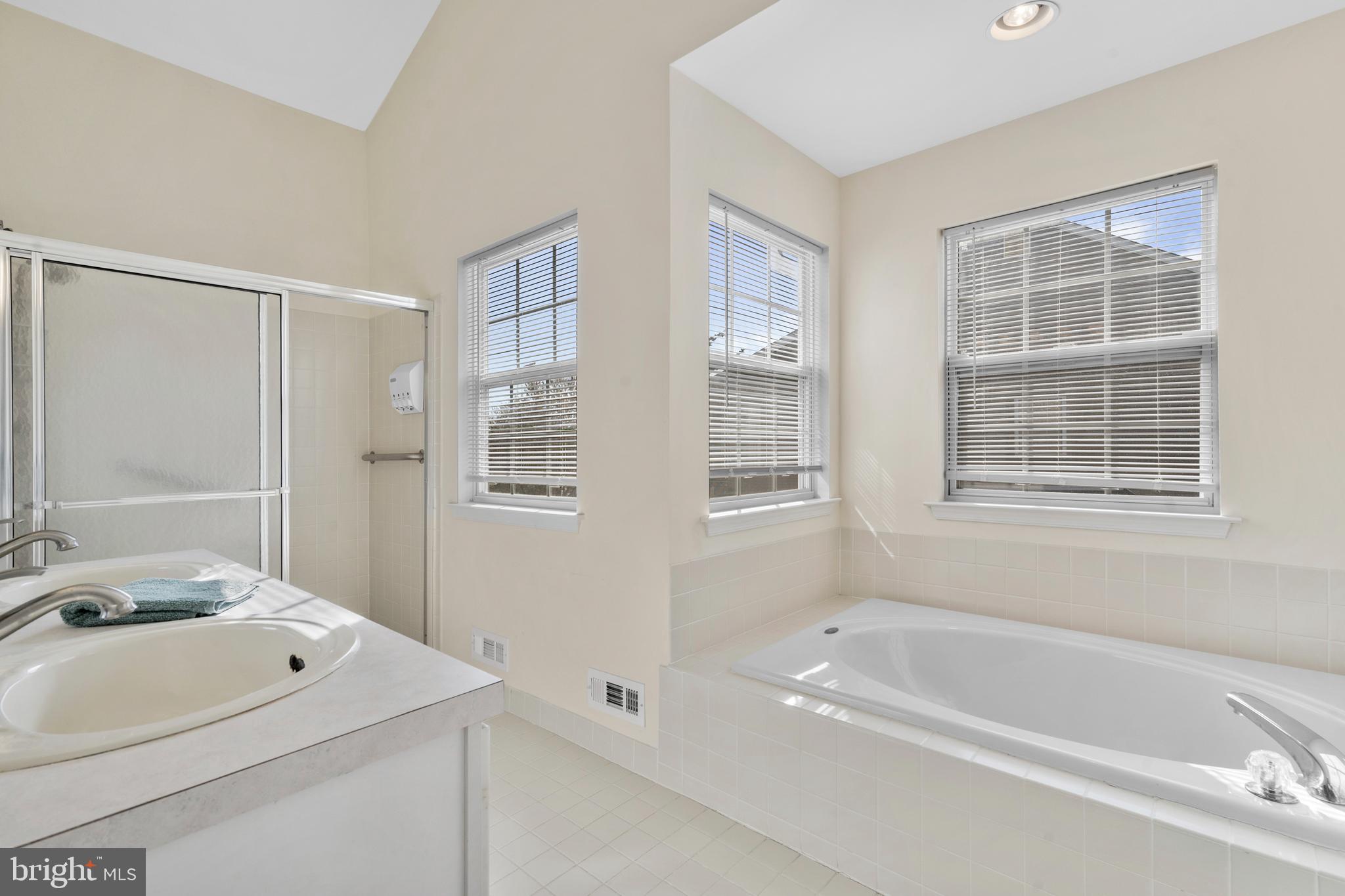 NEWTOWN GRANT - Residential