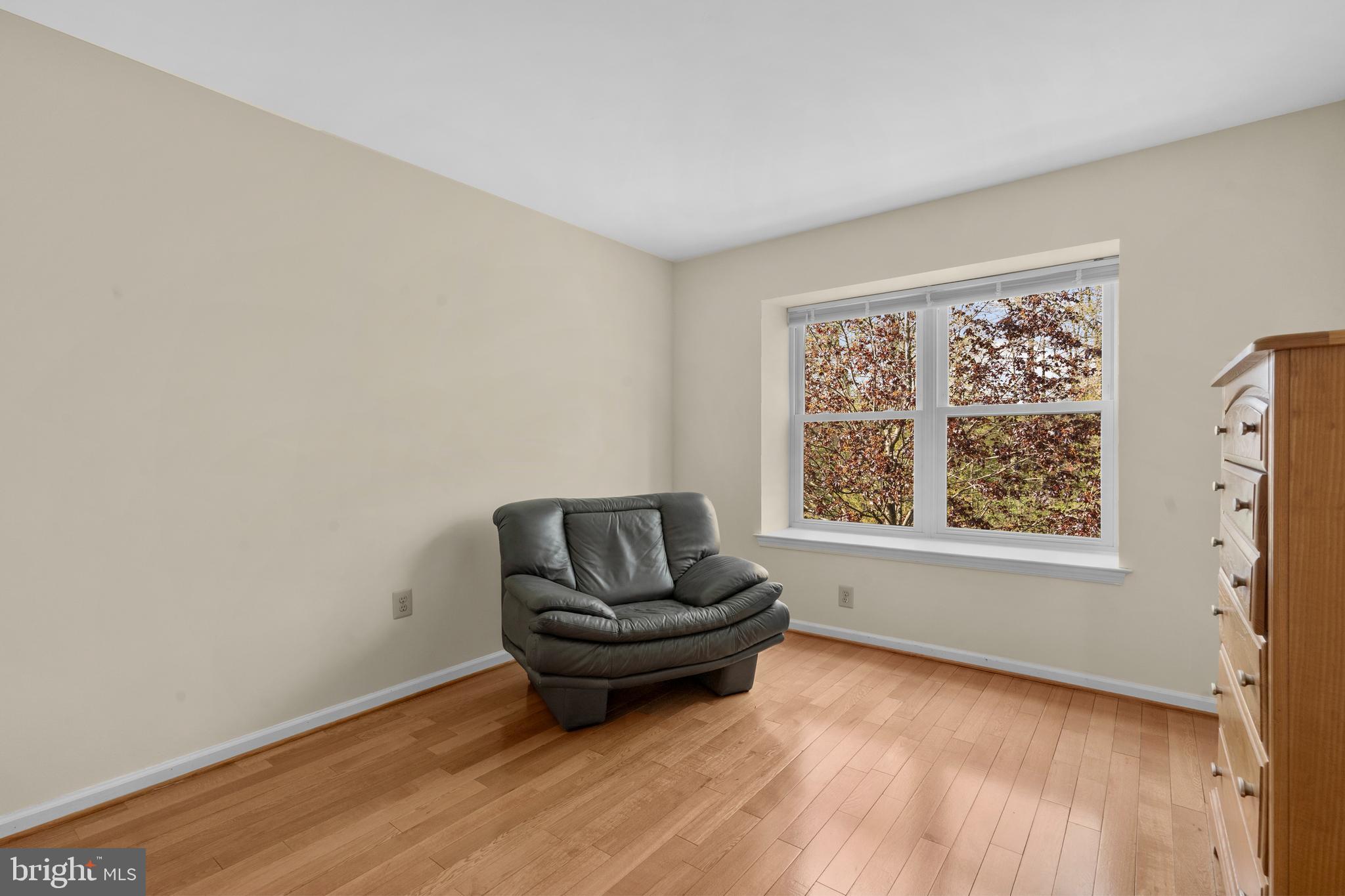 NEWTOWN GRANT - Residential