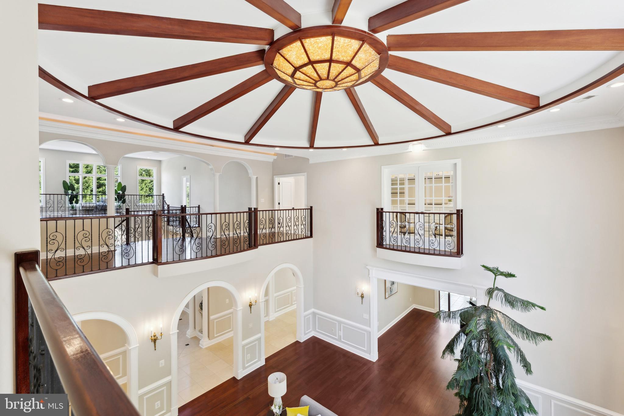 POTOMAC OUTSIDE - Residential