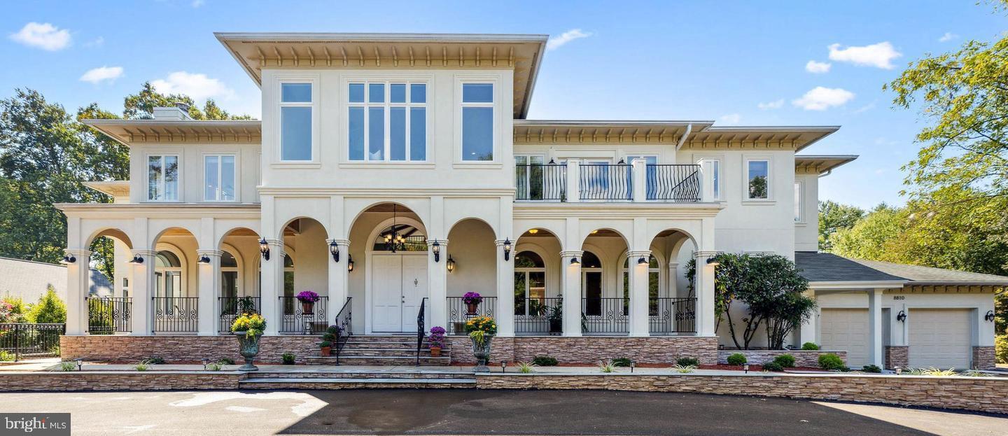 POTOMAC OUTSIDE - Residential