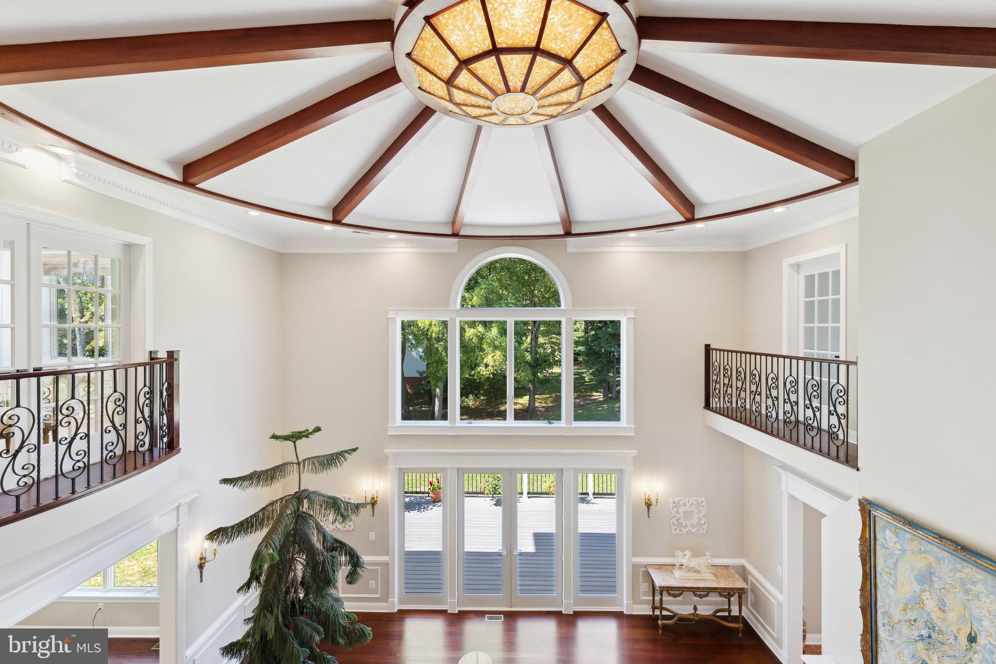 POTOMAC OUTSIDE - Residential