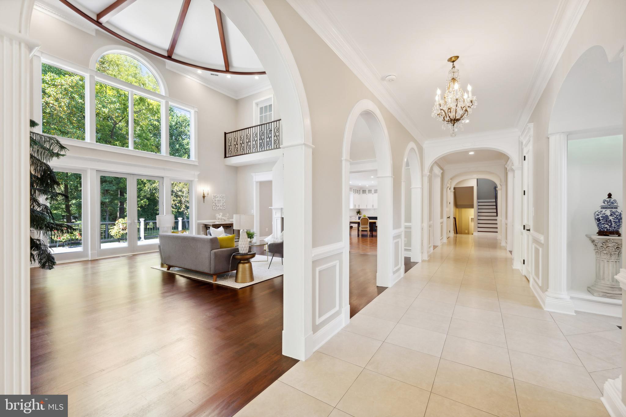 POTOMAC OUTSIDE - Residential