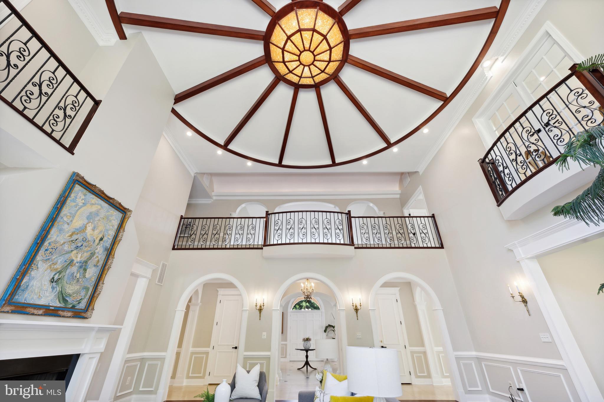 POTOMAC OUTSIDE - Residential