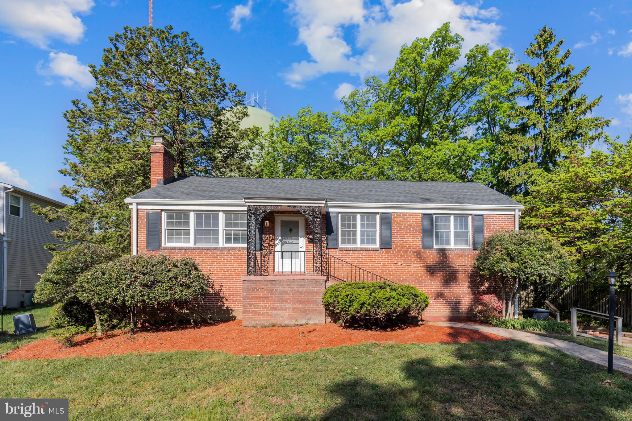 2520 BUCKELEW DRIVE