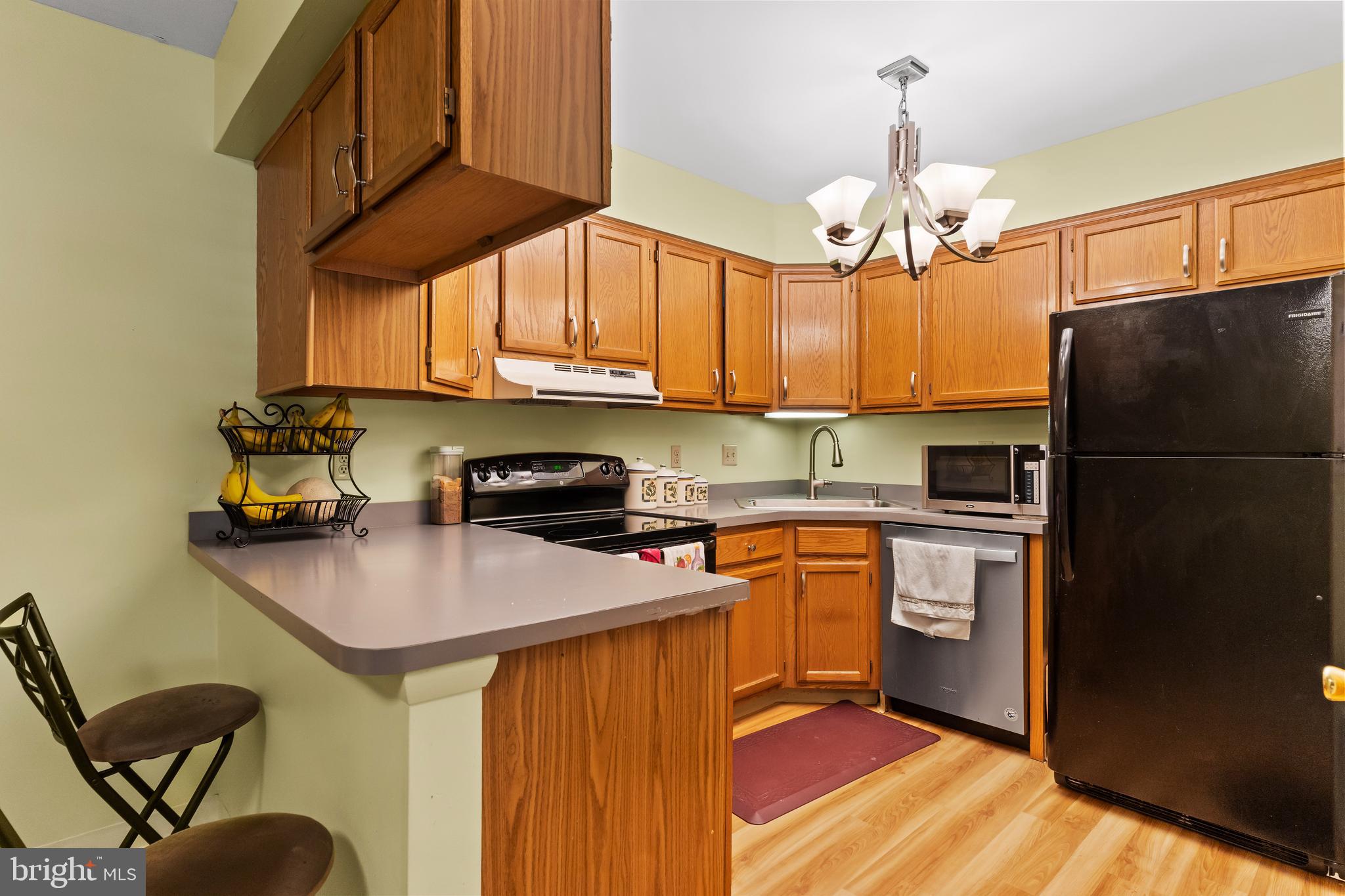 CEDAR RUN CONDOS - Residential