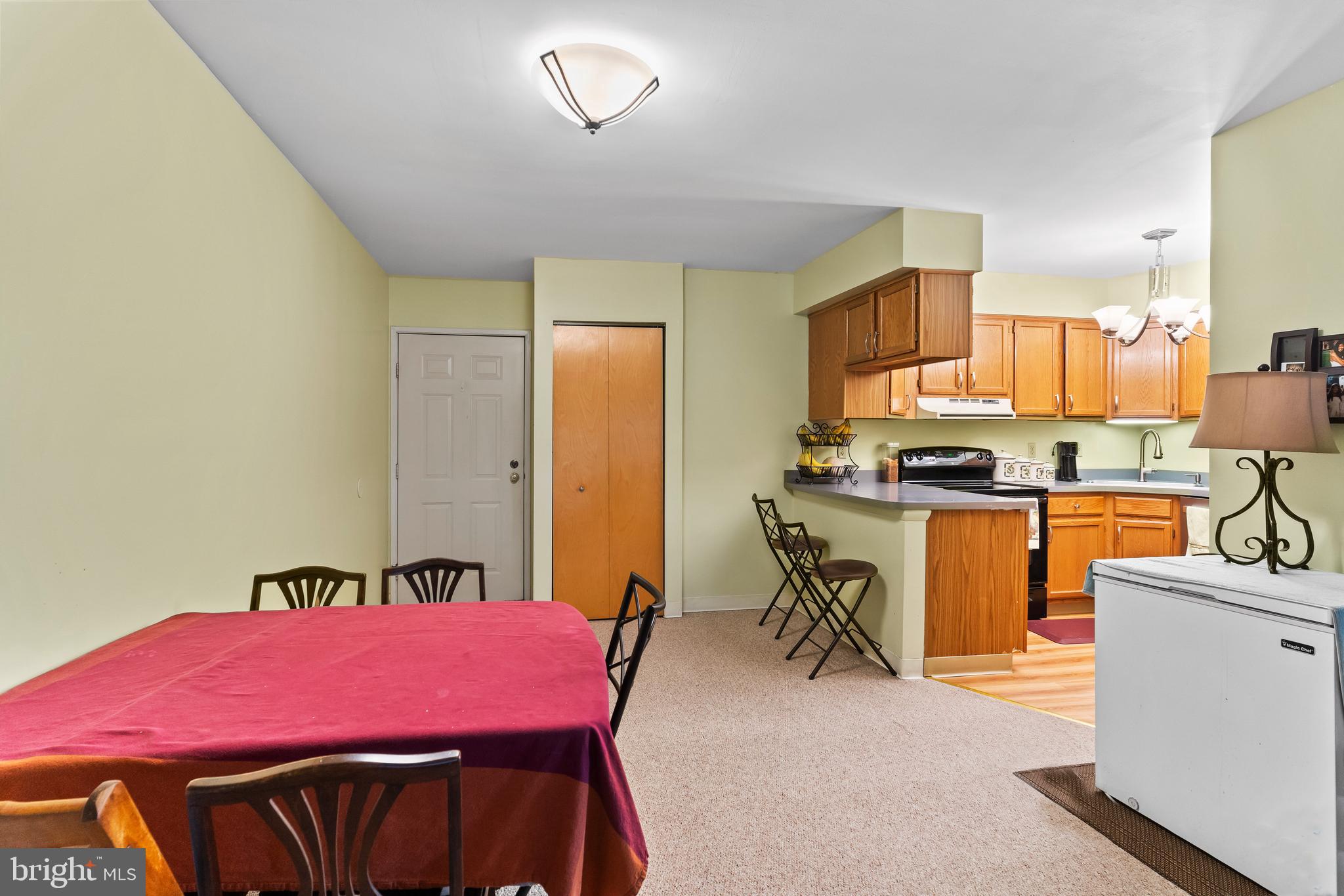 CEDAR RUN CONDOS - Residential