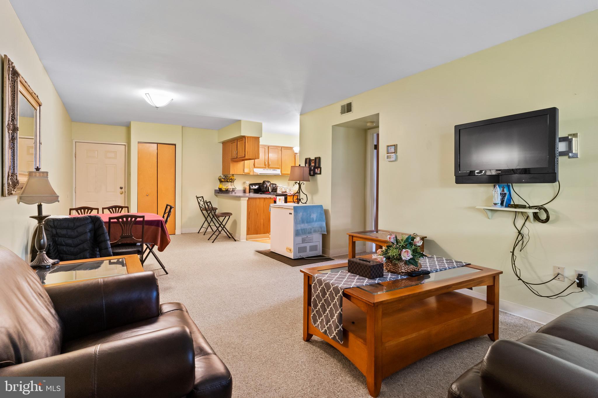 CEDAR RUN CONDOS - Residential