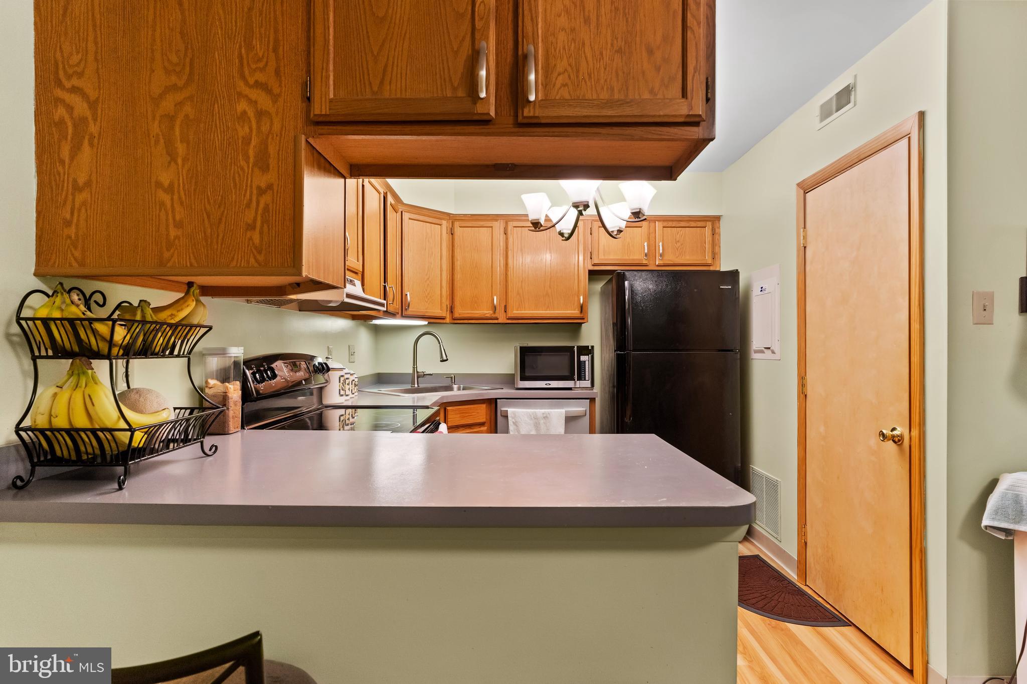 CEDAR RUN CONDOS - Residential