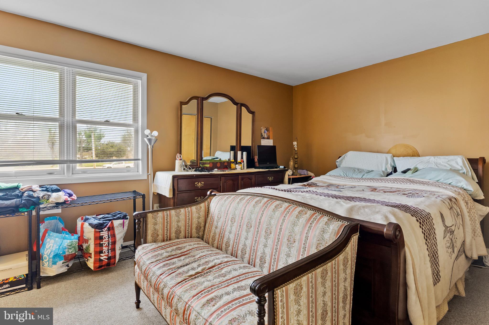 CEDAR RUN CONDOS - Residential