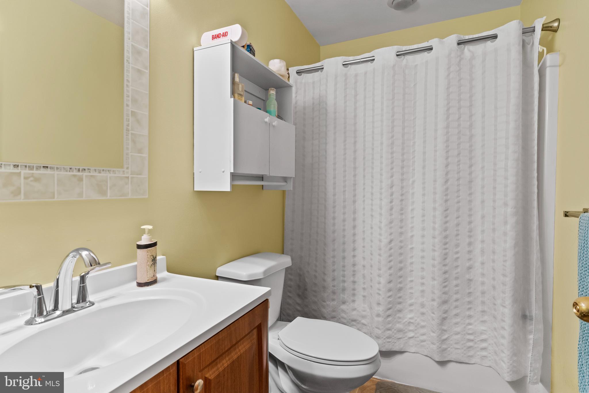 CEDAR RUN CONDOS - Residential