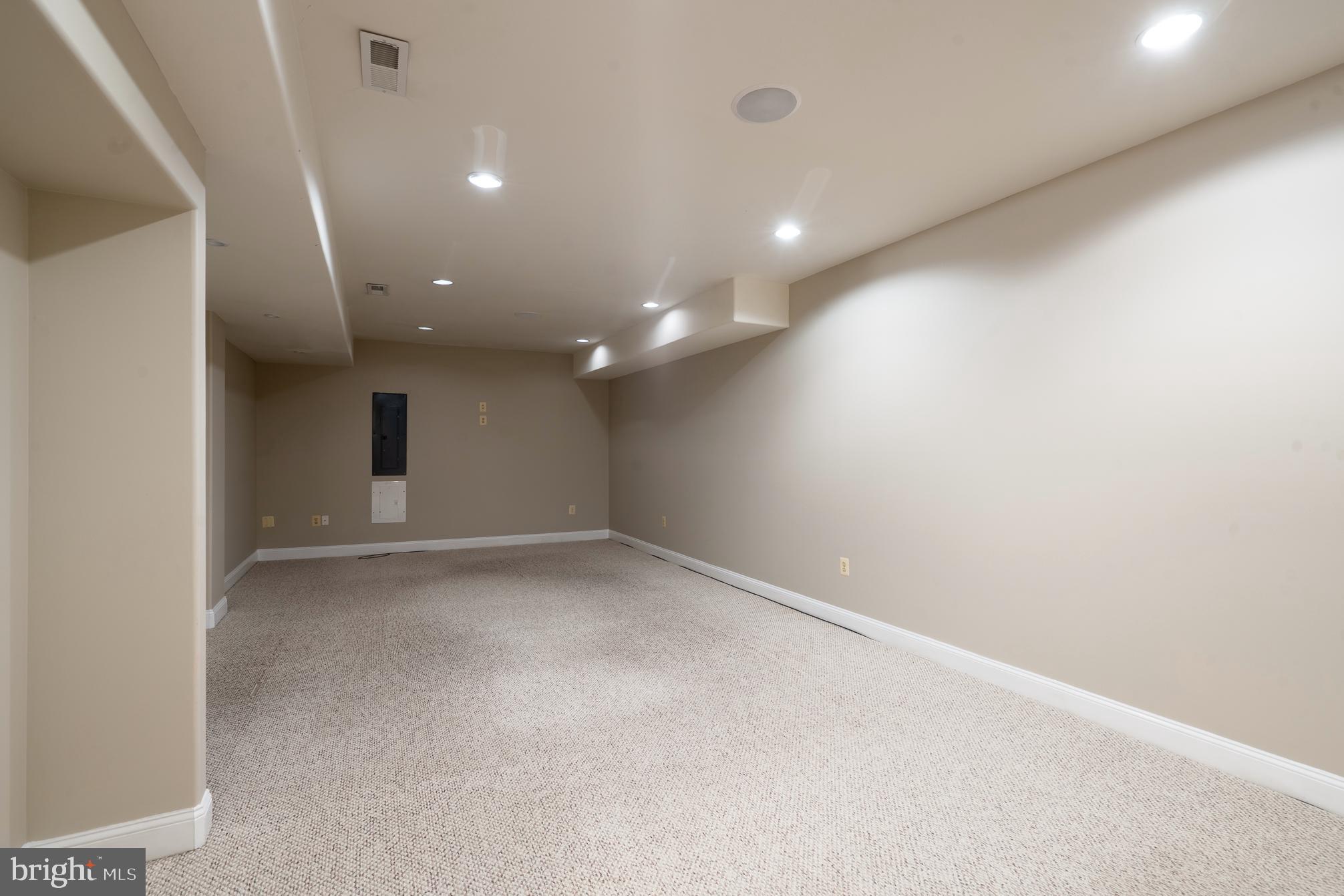 AUGUSTINE NORTH - Residential