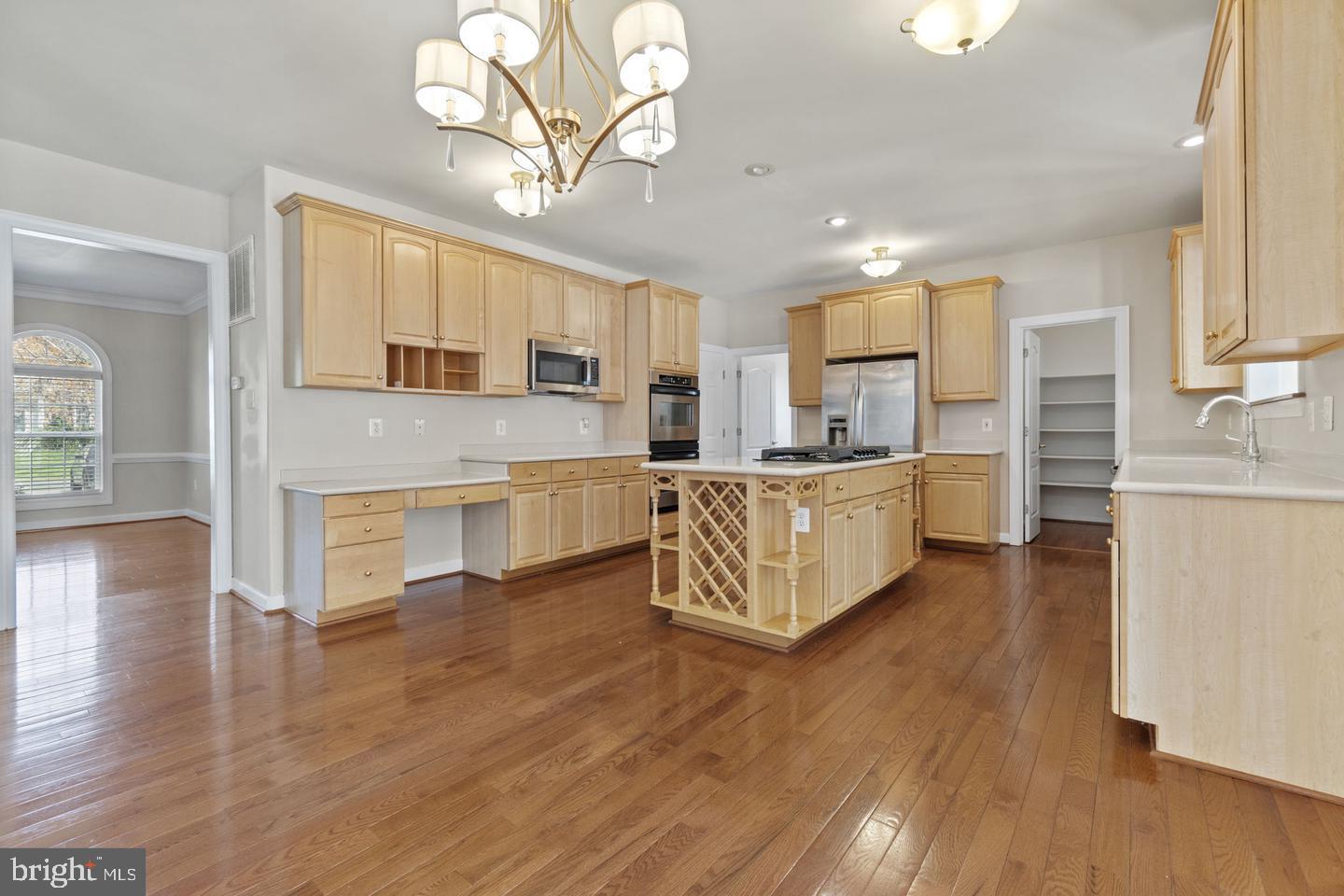 4 KIRBY LANE