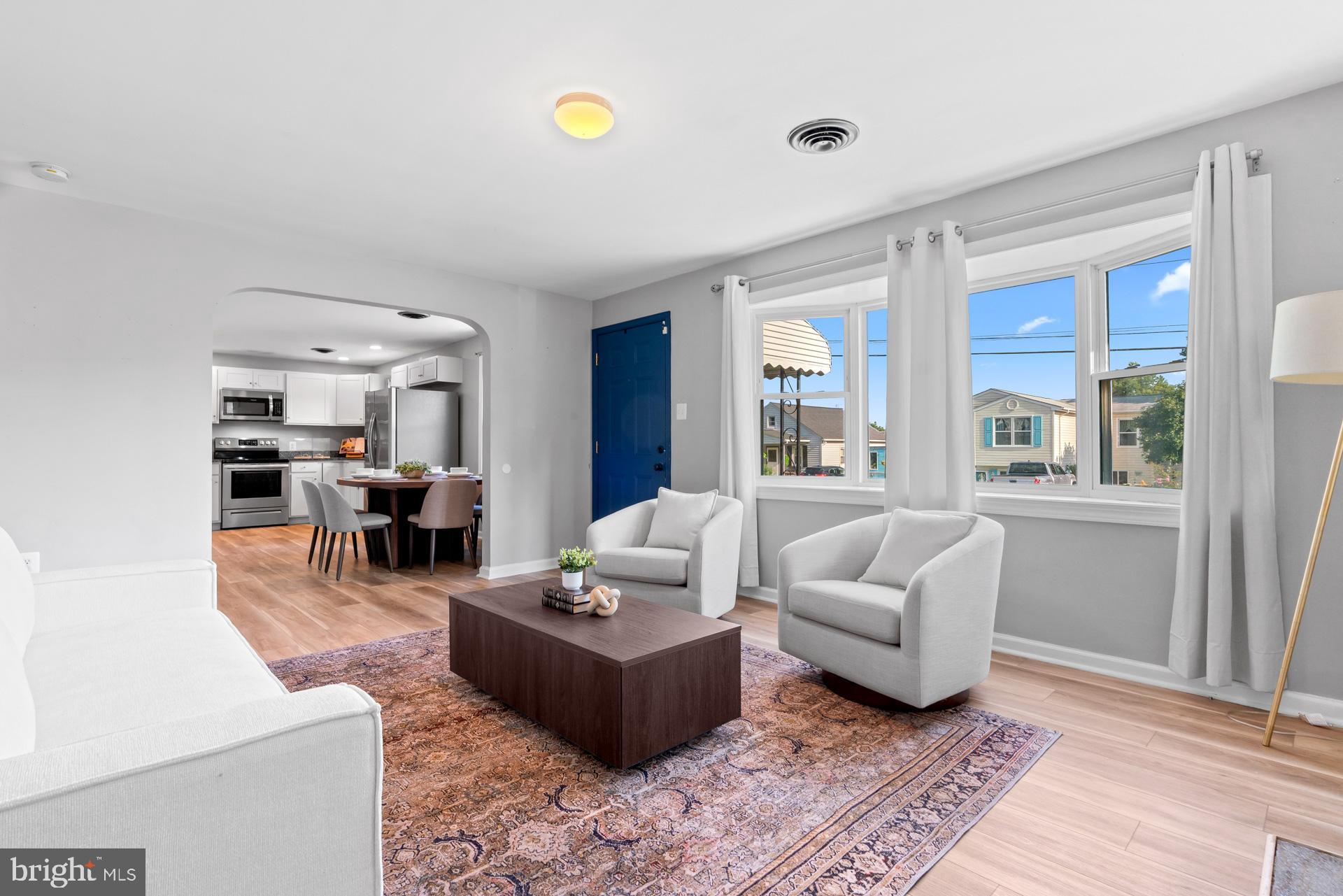 ARUNDEL GARDENS - Residential