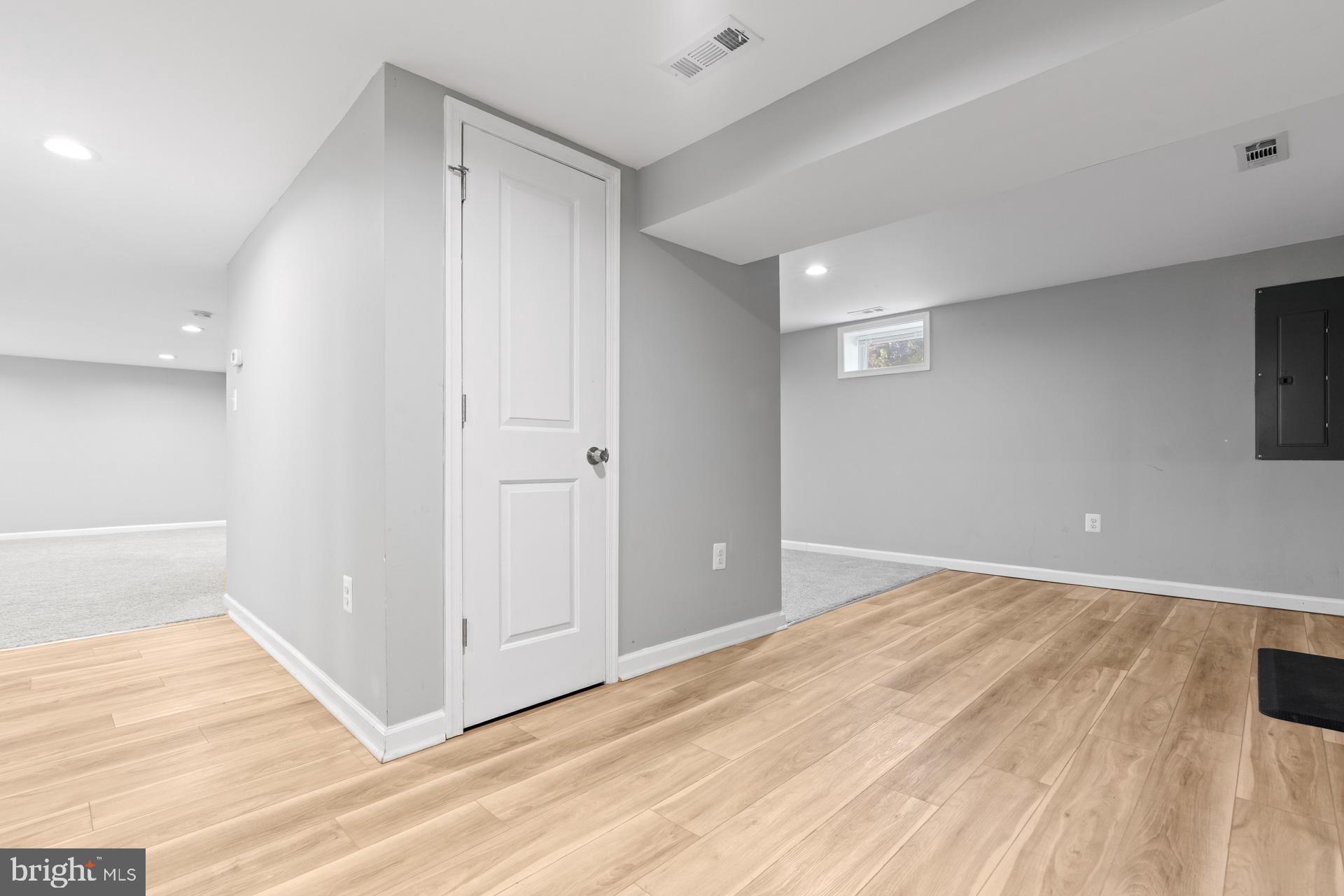 ARUNDEL GARDENS - Residential