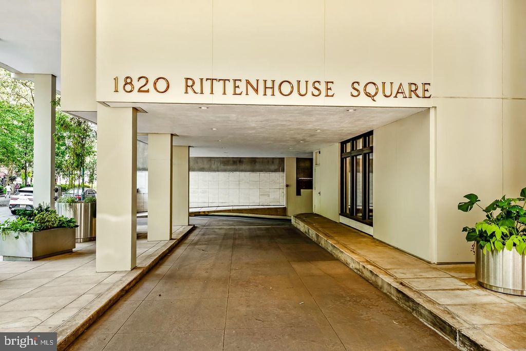 Photo of 1820 - 00 Rittenhouse Square #1601, PHILADELPHIA, PA 19103 (MLS # PAPH2527244)