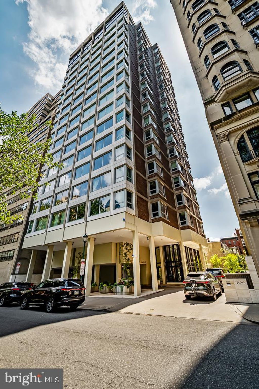 Photo of 1820 - 00 Rittenhouse Square #1601, PHILADELPHIA, PA 19103 (MLS # PAPH2527244)