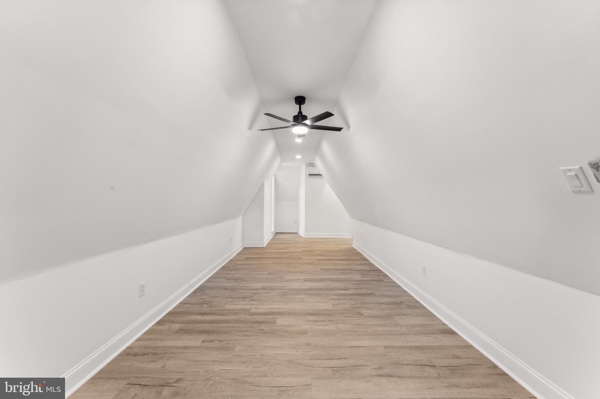 MERWOOD PARK - Residential