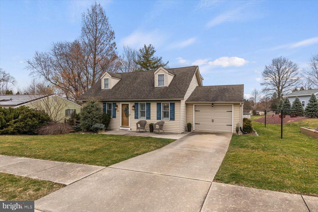 Photo of 214 NEW ST, TERRE HILL, PA 17581 (MLS # PALA2031912)