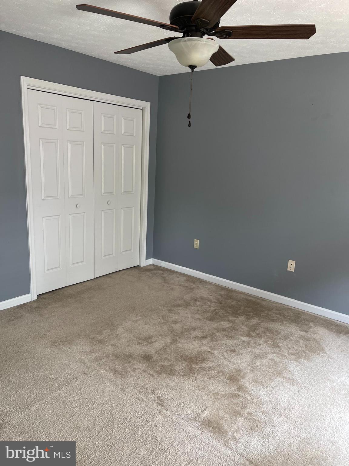 LIMESTONE COURT - Residential Lease