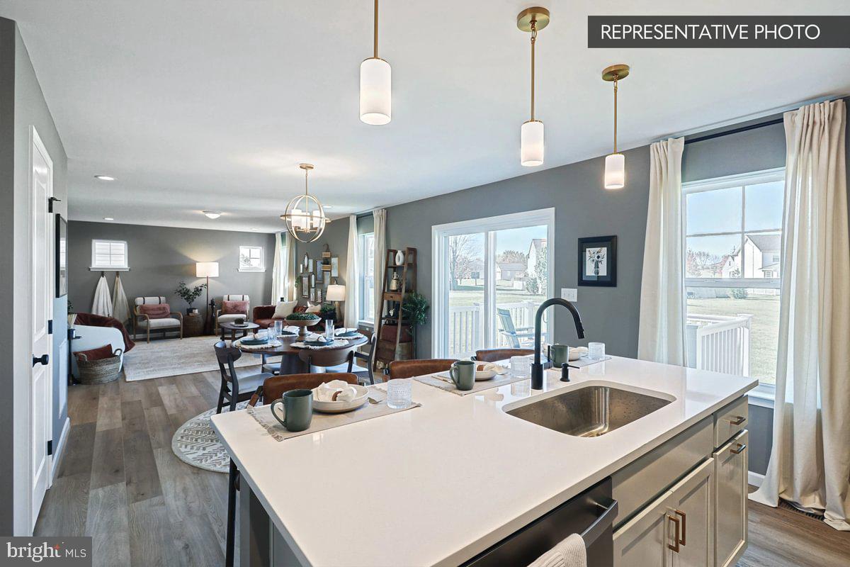 HILLS AT VALLEY VIEW - Residential