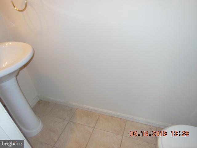 ROLLING BROOK - Residential