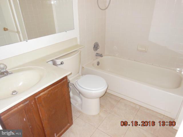 ROLLING BROOK - Residential