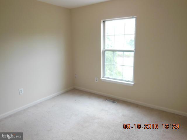 ROLLING BROOK - Residential