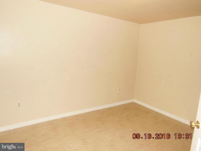 ROLLING BROOK - Residential