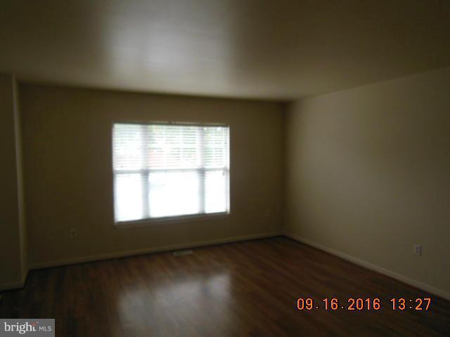 ROLLING BROOK - Residential