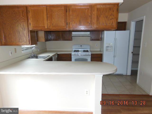 ROLLING BROOK - Residential