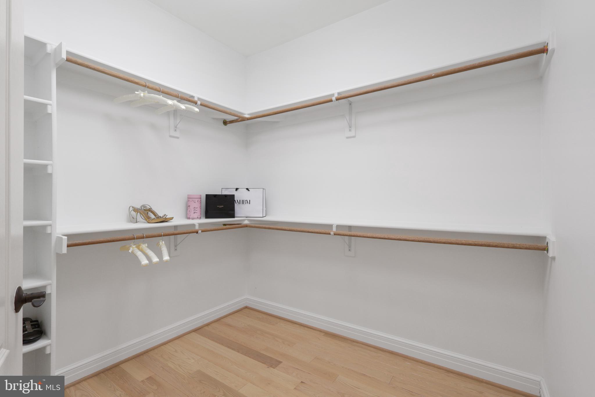 ELDENWOOD FRUIT - Residential